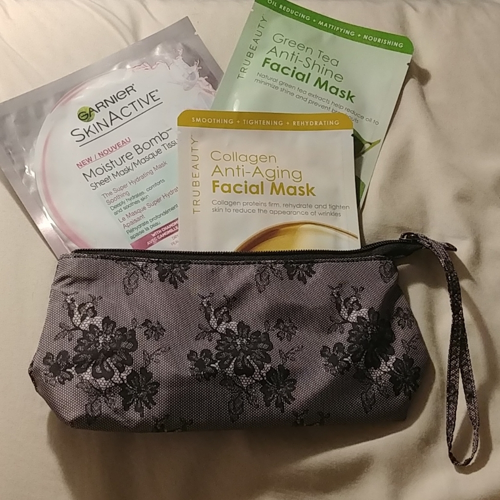 Makeup zipper pouch and face masks